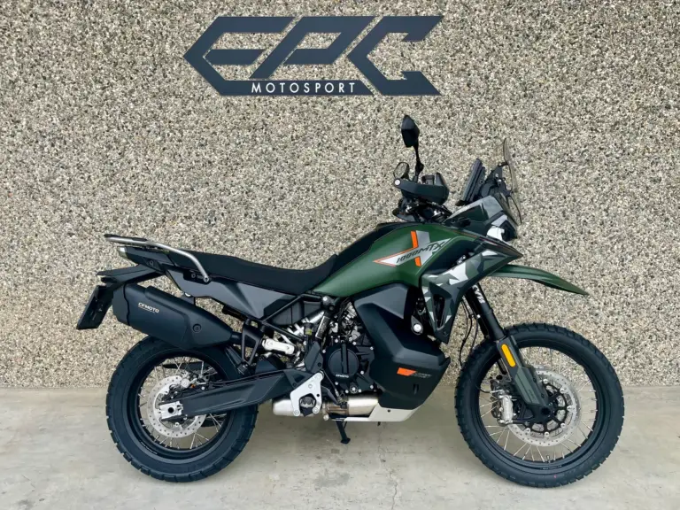 Noleggio CFMOTO 1000MTX Cuneo Piemonte