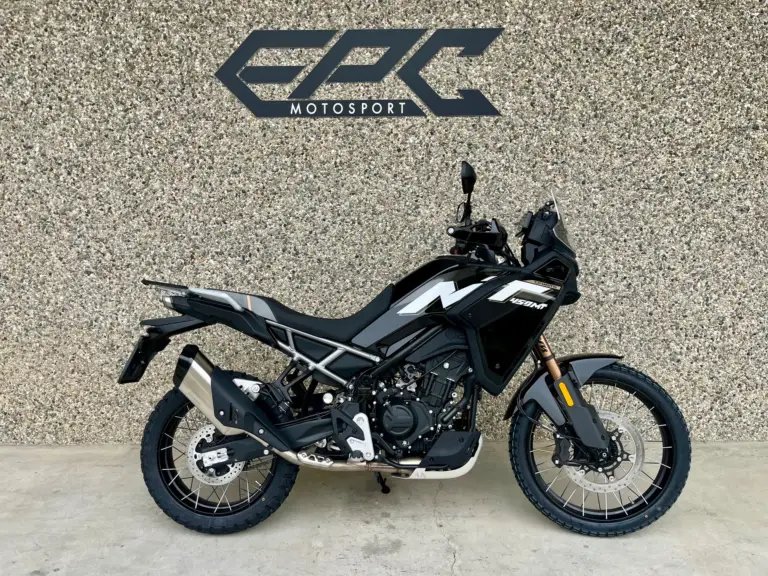 Noleggio CFMOTO 1000MTX Cuneo Piemonte
